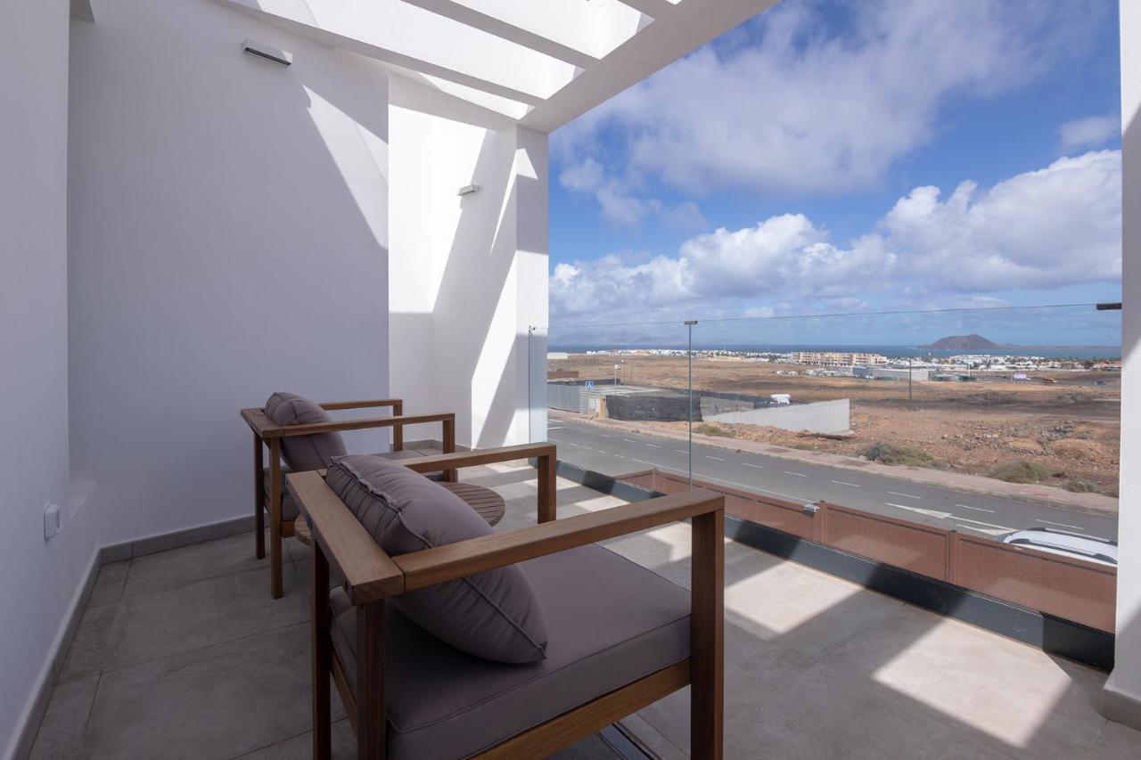 Villa Yolo Luxe Sur Private Pool Corralejo By Holidays Home Экстерьер фото