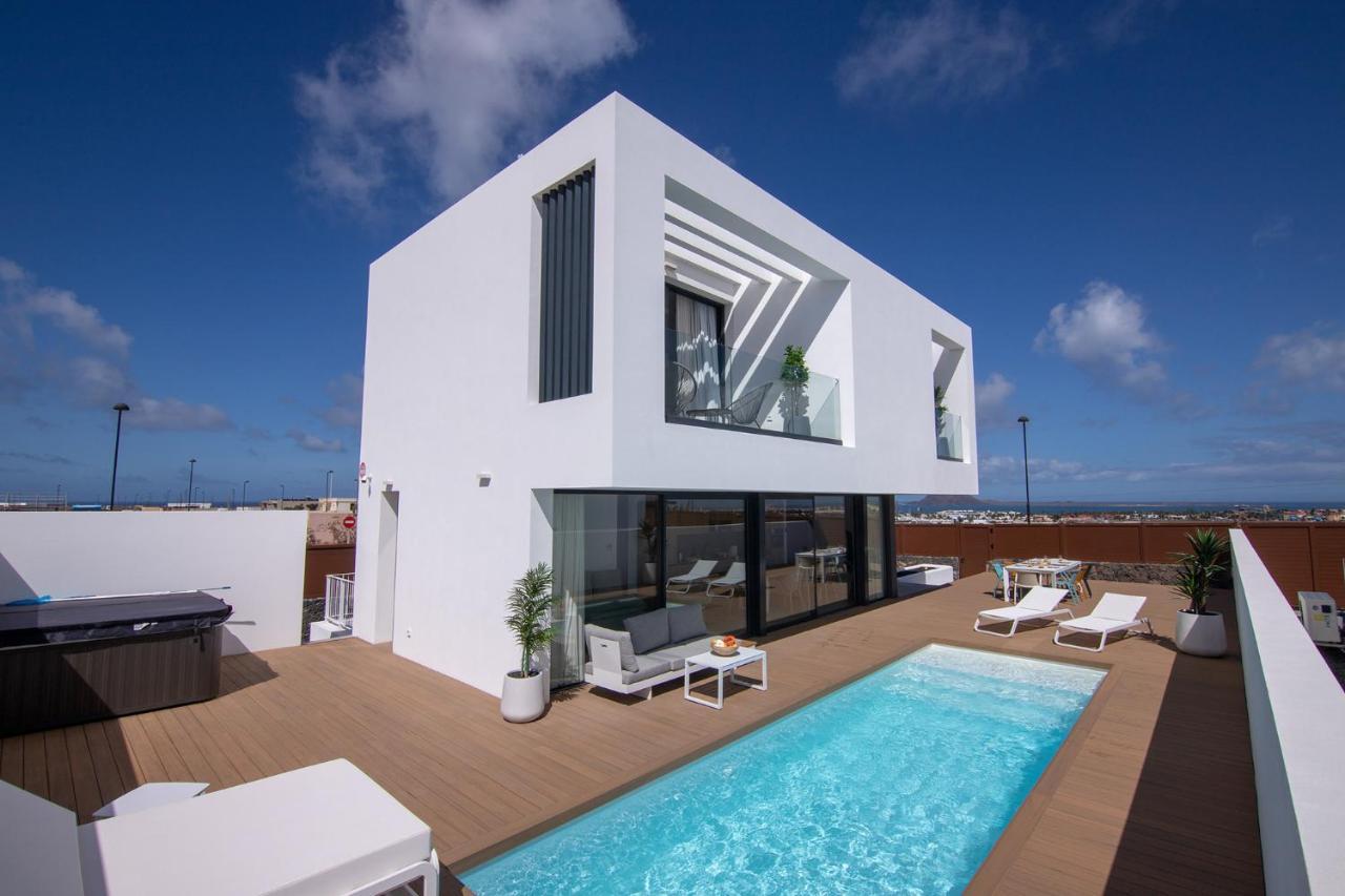 Villa Yolo Luxe Sur Private Pool Corralejo By Holidays Home Экстерьер фото